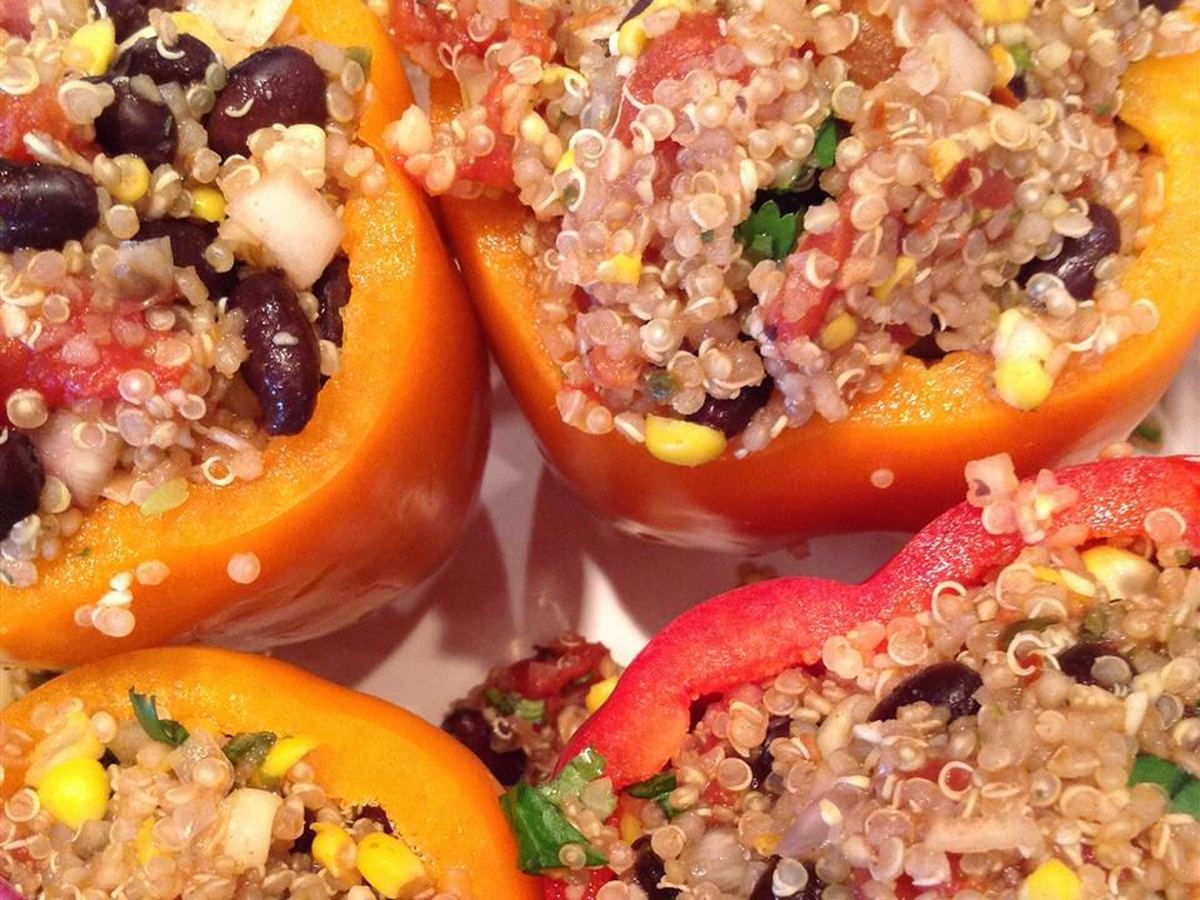 Quinoa-fylte paprikaer