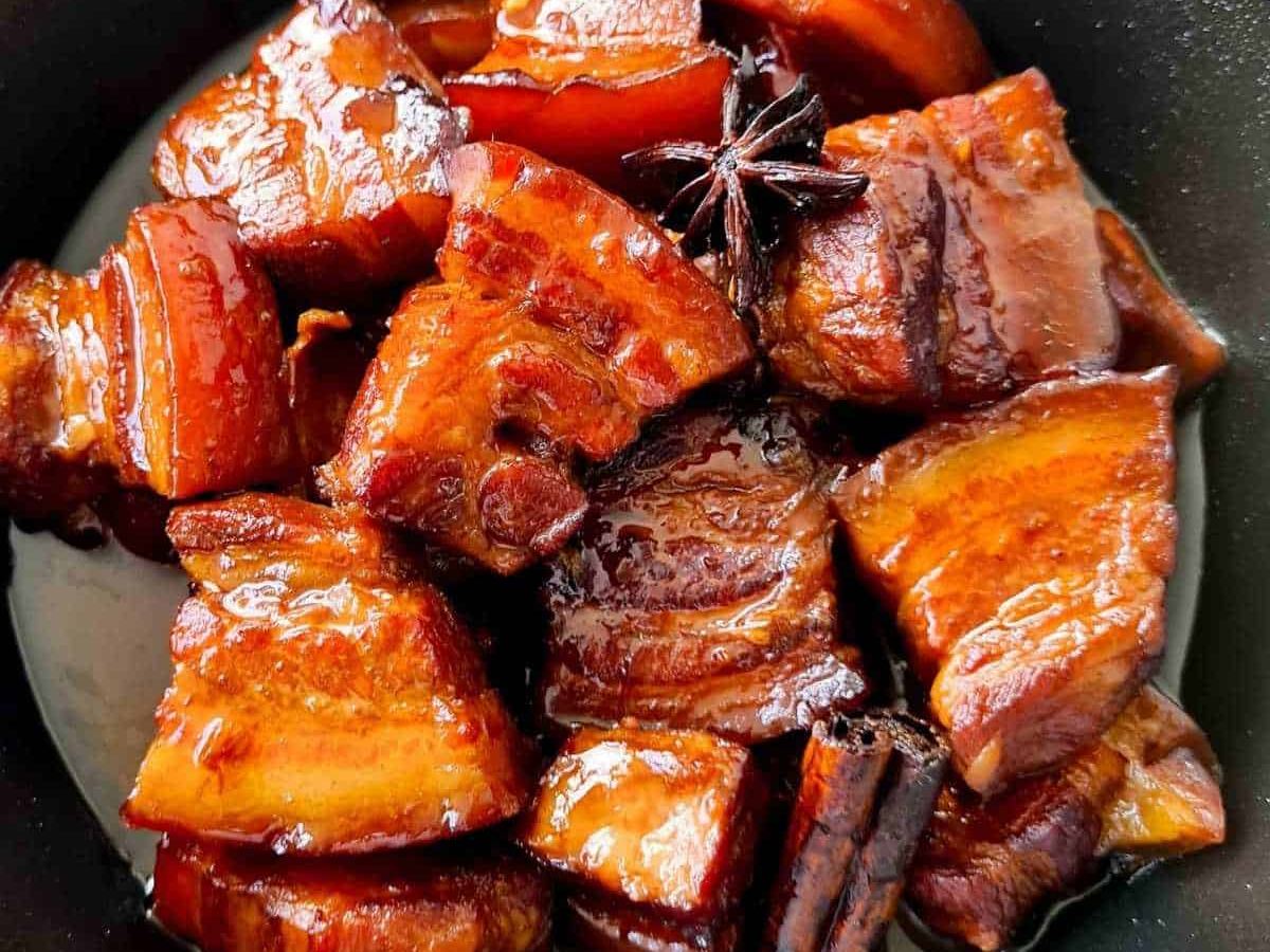 Shanghai-stil braisert svinekjøtt (Hong Shao Rou)