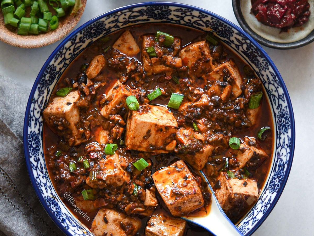 Sichuan mapo tofu